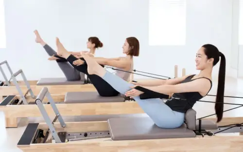 LAVAのマシンピラティス