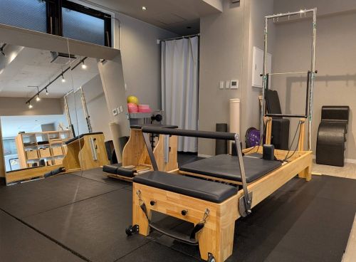 マシンピラティスELEMENTのスタジオ