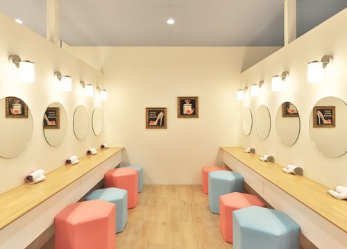 カルド湊川店のパウダールーム